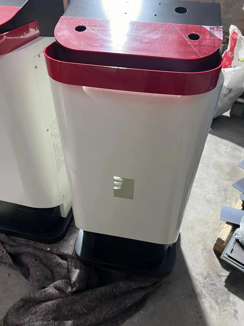 探討實體鈑金加工廠家 為機箱機柜與電子產品制造護航